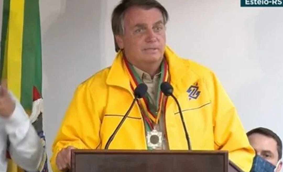 Bolsonaro reclama da presidência: "Se alguém quiser trocar comigo, troco agora"