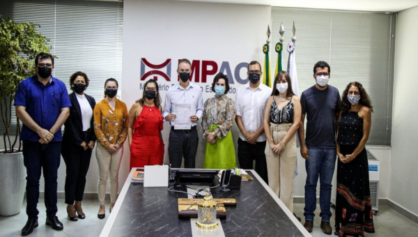 Leo de Brito garante R$ 600 mil em recursos para o MPAC e reafirma parceria com órgão