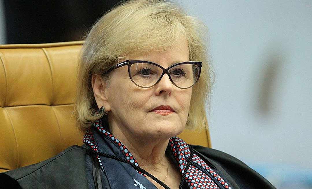 Rosa Weber suspende MP das fake news editada por Bolsonaro