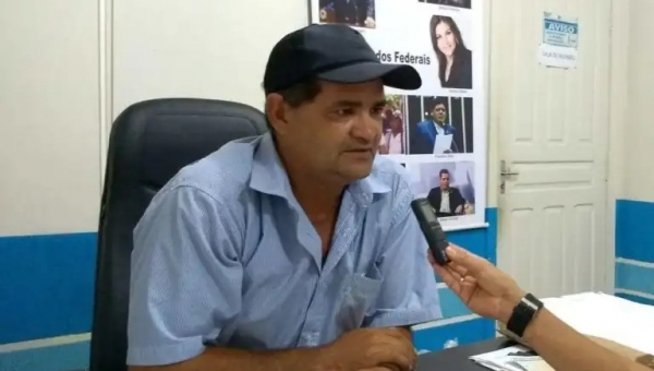 Prefeito Tanízio Sá cria décimo terceiro para ele, vice e secretários