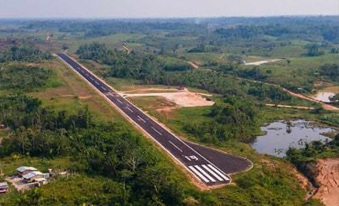 Revitalização do aeroporto de Porto Valter mostra compromisso do governo com cidades isoladas, observa Nicolau Júnior