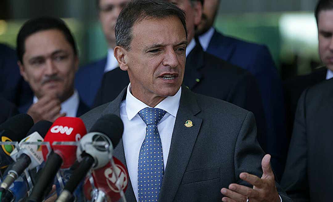 Bittar ataca a esquerda e ambientalistas ao dizer que prejuízo causado à Amazônia é “irrecuperável”