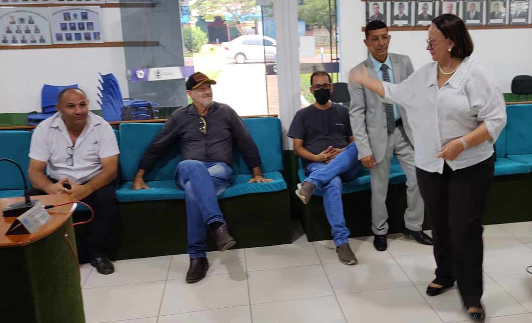 Vanda Milani libera R$ 5,8 milhões para prefeituras investirem no setor produtivo e infraestrutura