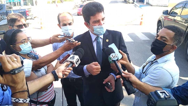 Com hasteamento de bandeiras e live show, Cruzeiro do Sul comemora 117 anos