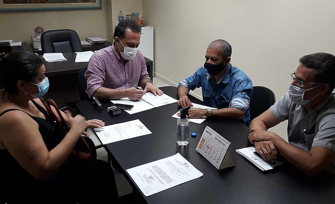 Sinproacre protocola proposta de reivindicações dos professores da Prefeitura de Rio Branco