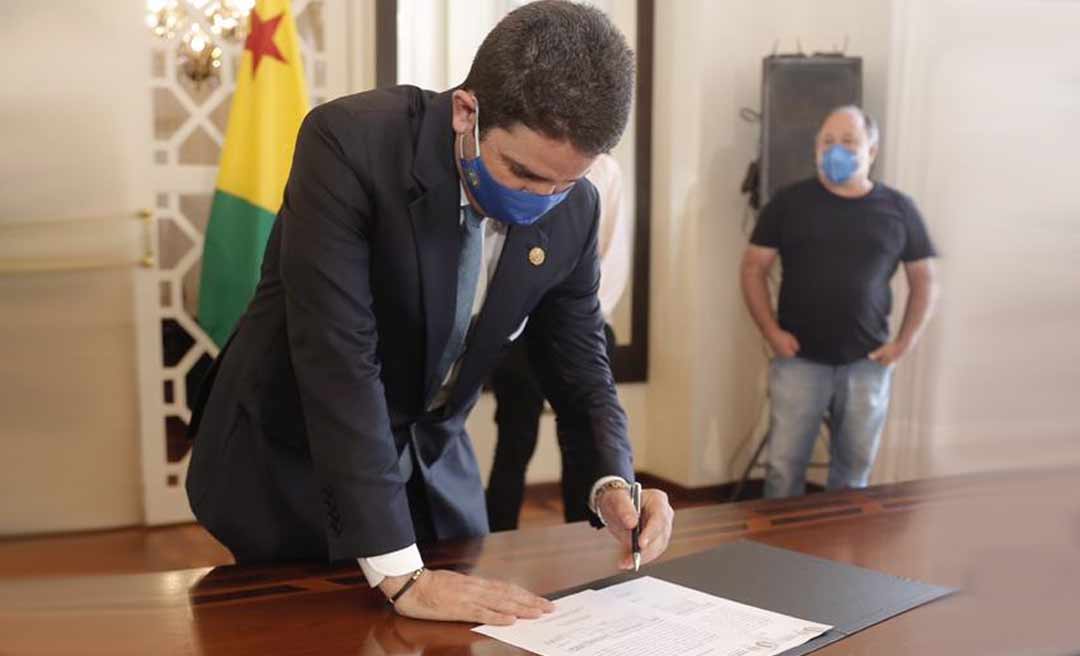 Gladson terá um orçamento de R$ 7,8 bilhões para o último ano de governo