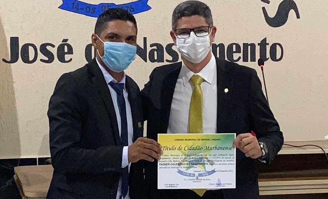 Calegário recebe título de cidadão murbanense na Câmara de Manoel Urbano