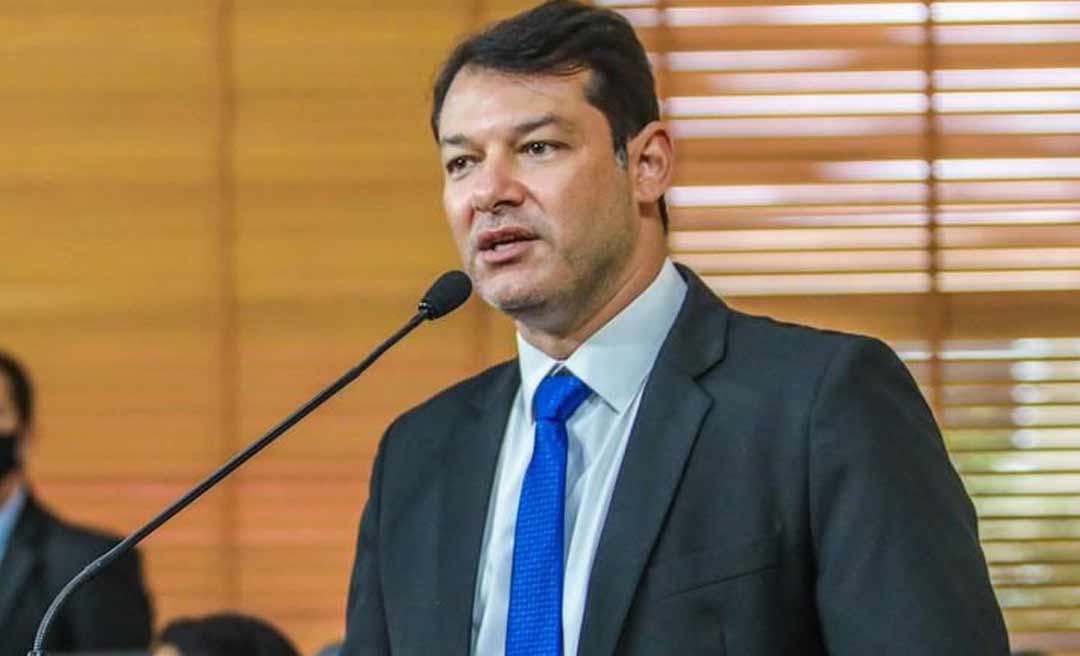 PL de Duarte que prevê isenção de pagamentos de 2º via de documentos será promulgado