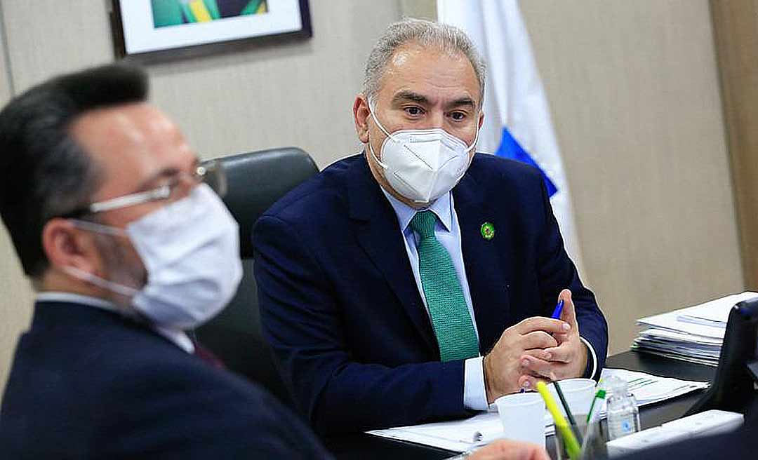 Em reunião com o ministro da Saúde, Alan Rick pede o cumprimento da Lei do Mais Médicos