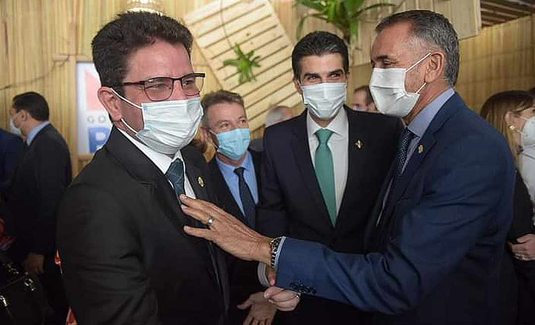 Em Belém, Gladson participa do Fórum Mundial de Bioeconomia e reforça "proteção à floresta"