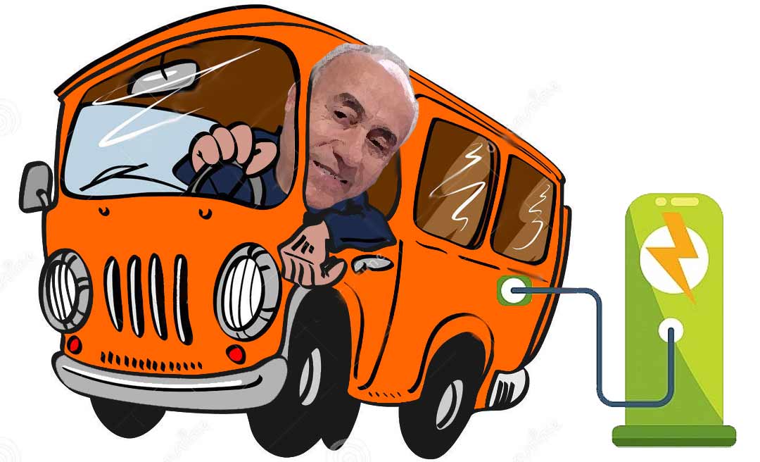 Bocalom quer ônibus elétrico em Rio Branco e vai a Alemanha visitar fábrica da Mercedes-Benz