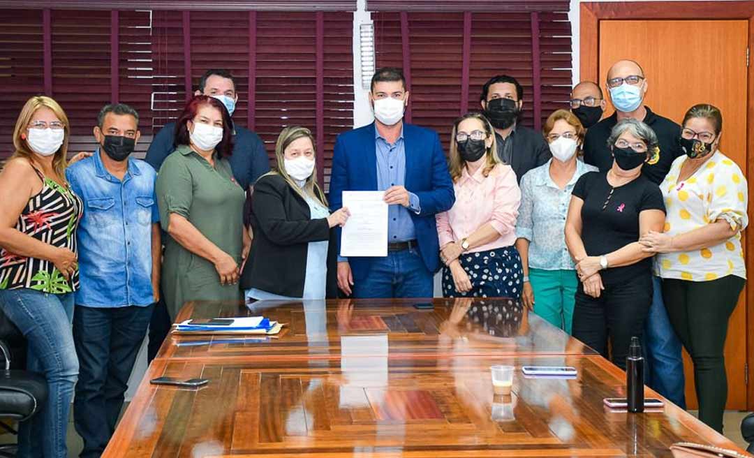 Em reunião, presidente da ALEAC e Sindicato dos Servidores avançam para implantação do PCCR