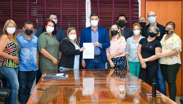 Em reunião, presidente da ALEAC e Sindicato dos Servidores avançam para implantação do PCCR