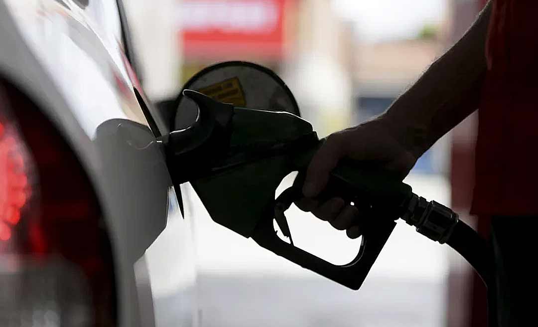 Petrobras aumenta preço do diesel em 9,5%; gasolina sobe 7% nesta 3ª feira