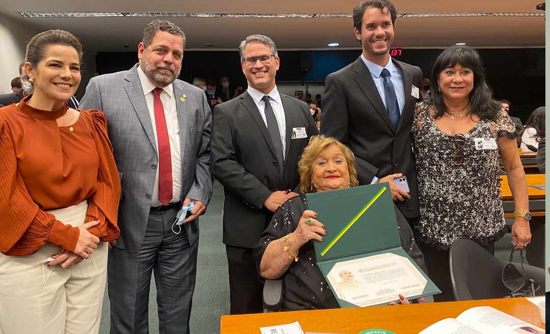 Wanderley Dantas é homenageado com o prêmio do mérito agropecuário Homero Pereira, por indicação de Mara Rocha