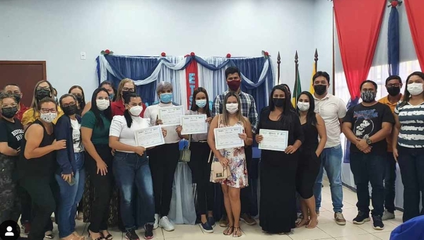 Francineudo Costa destaca atuação de Gladson e Alan Rick na formação profissional de jovens