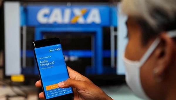 Governo quer usar medida provisória para manter auxílio emergencial