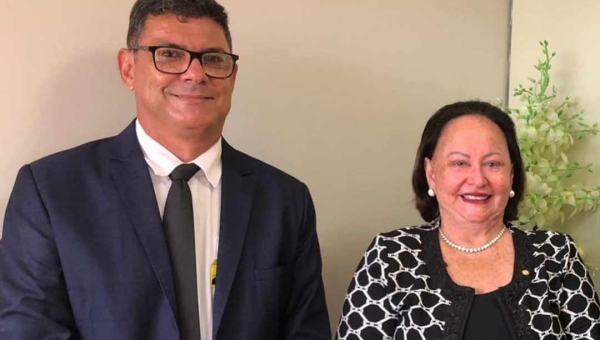 Em Brasília, prefeito de Capixaba busca recursos junto à deputada Vanda Milani