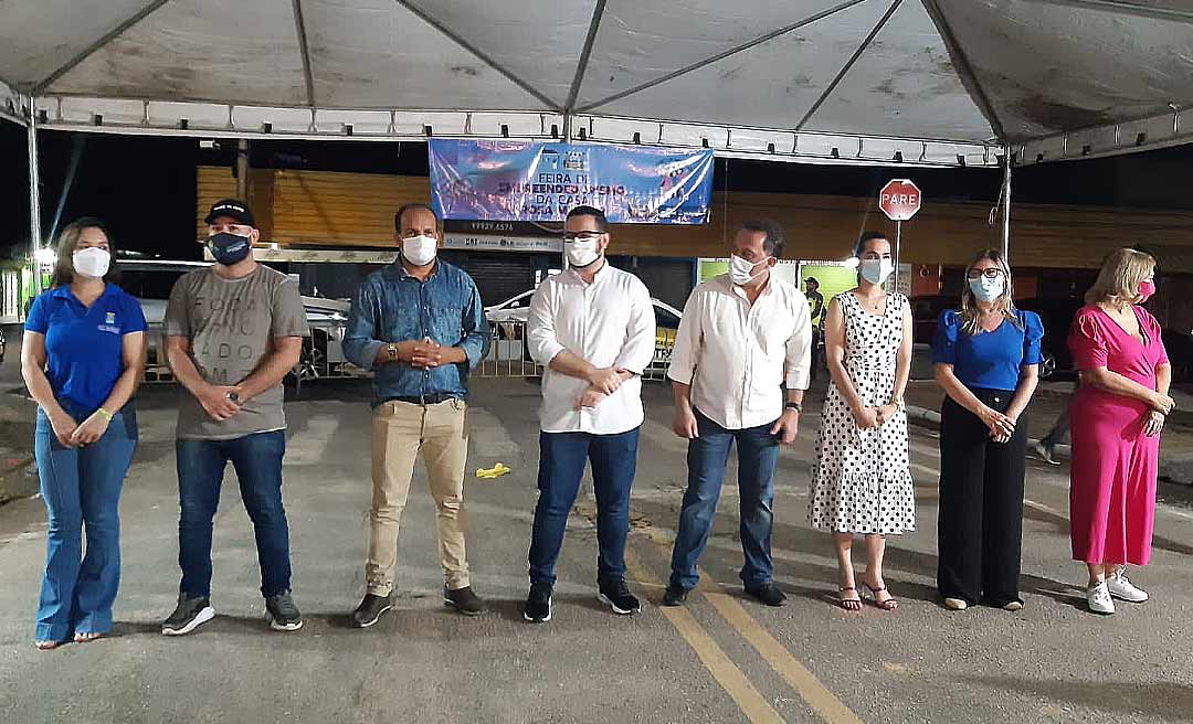 Em parceria com o governo, Casa Rosa Mulher realiza 1ª Feira de Empreendedorismo