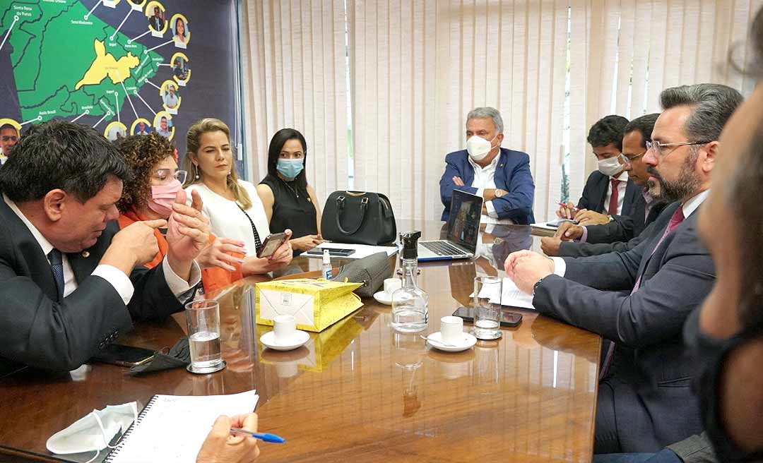 Bancada federal acreana anuncia R$ 9 milhões para construção da ponte sobre o Rio Juruá