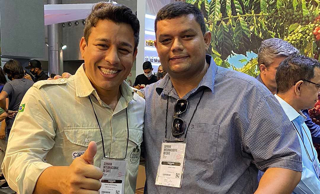 Diretor-presidente da Cageacre conhece novas técnicas de armazenagem do café em feira internacional, em Minas