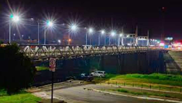 Prefeitura quer contratar nova empresa para ampliar iluminação em LED da capital