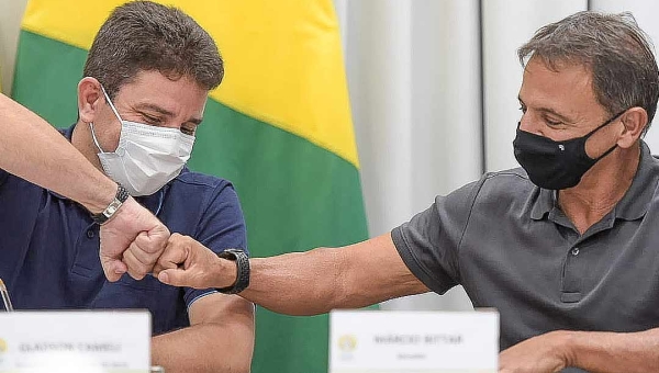 Gladson lamenta suspensão do "orçamento secreto", defende Bittar e diz que Acre pode sofrer prejuízo