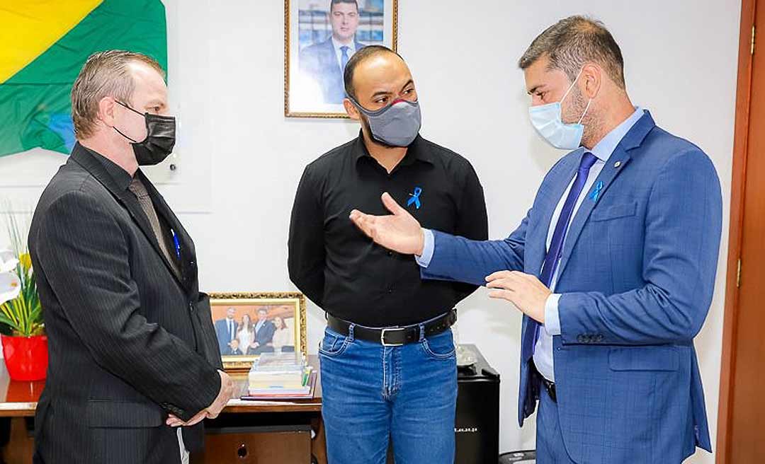 Nicolau recebe visita do presidente do Hospital das Clínicas e pede mutirão de consultas pediátricas