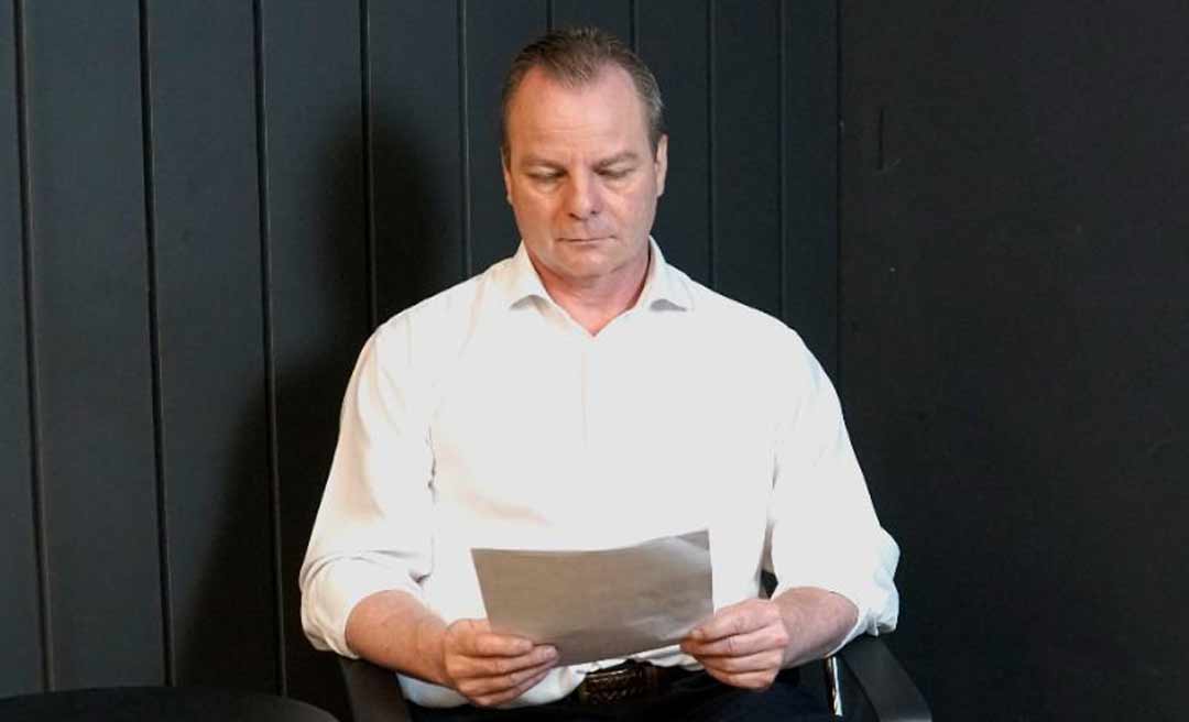 Pedro Longo quer beneficiar usuários de planos de saúde em novo projeto apresentado na Aleac