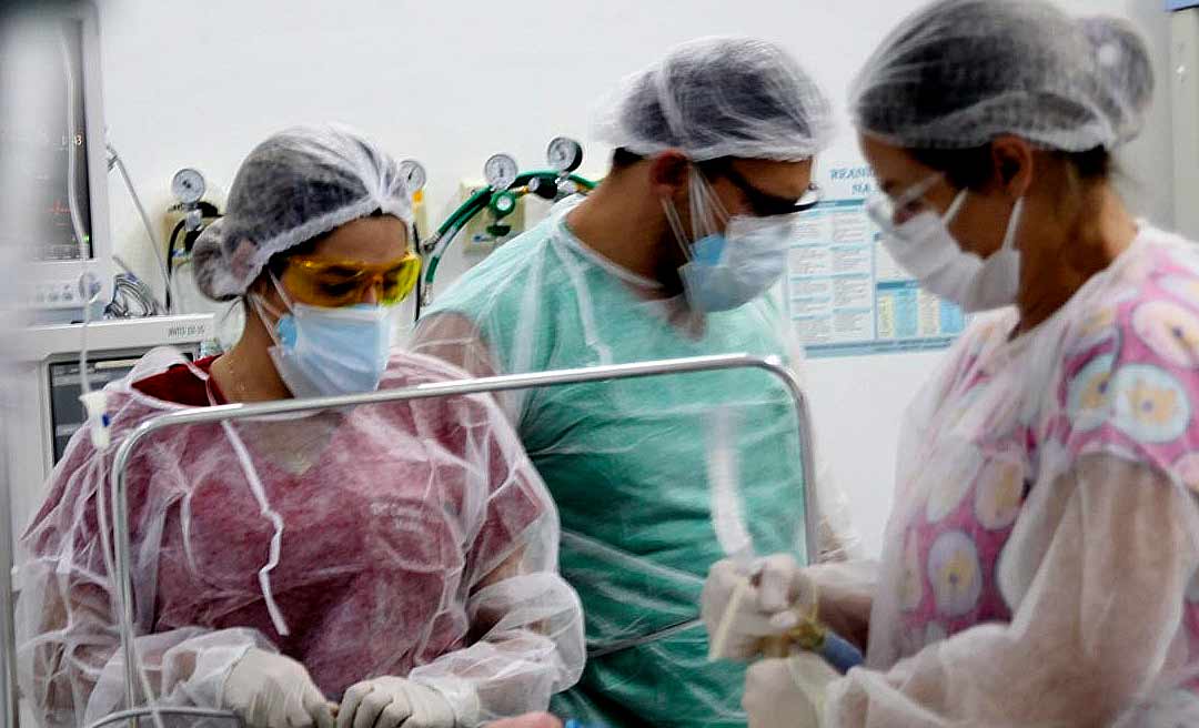 Médicos que prestam serviços para o governo do Acre param nesta quinta-feira