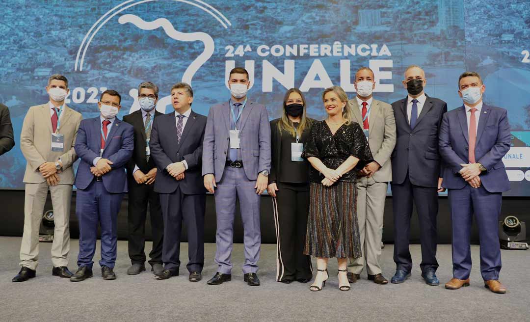 Comitiva do Acre é destaque na abertura da 24 Conferência da UNALE