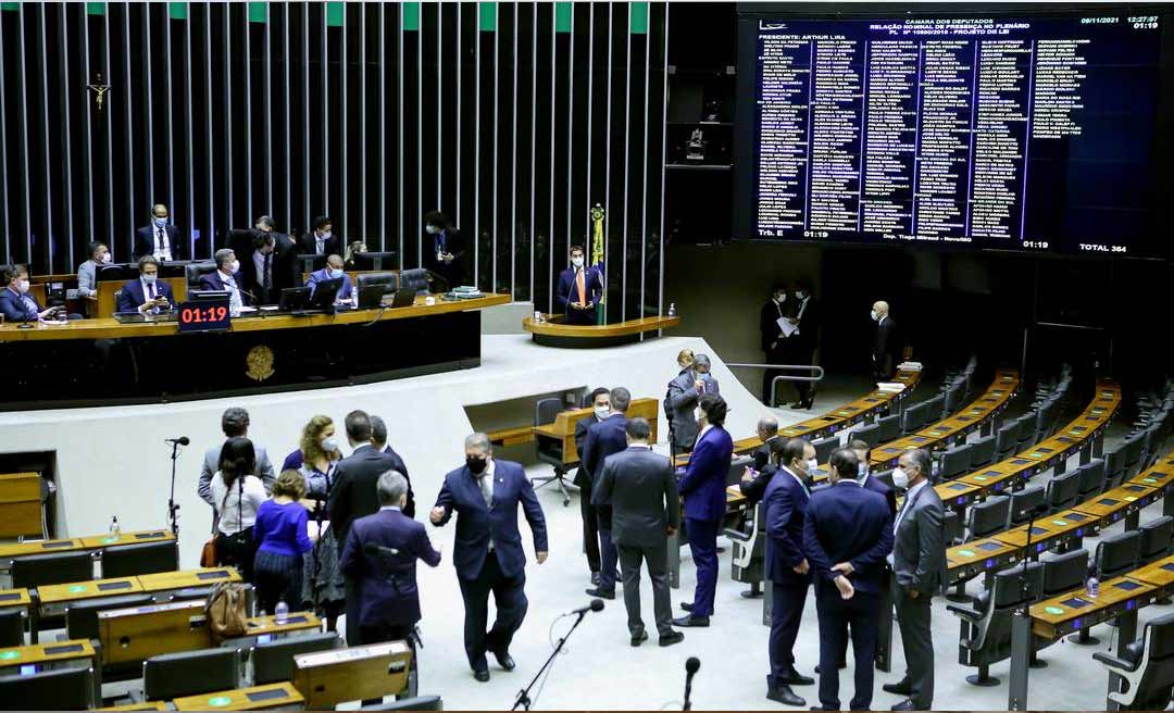 Orçamento secreto: Câmara aprova projeto que limita emendas de relator