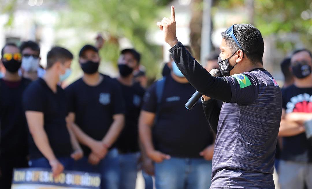 Em nota, governo cita "radicalização" em atos de policiais penais, decide pelo retorno ao Executivo de PL da categoria e fala em providências