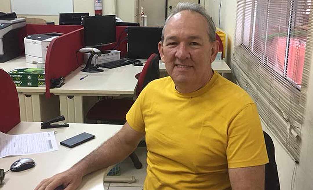 Ex-deputado Luiz Calixto destaca abono a quase 90% dos servidores da Educação e critica “politicagem”