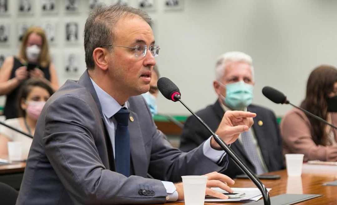 Leo de Brito aprova fiscalização para investigar irregularidades na privatização da Eletrobras
