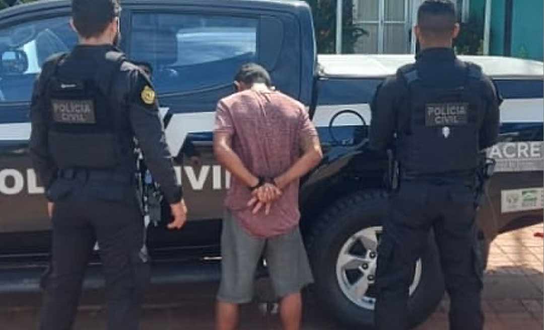 Homem que responde 20 processos por violência doméstica é preso por ameaçar mulher com faca