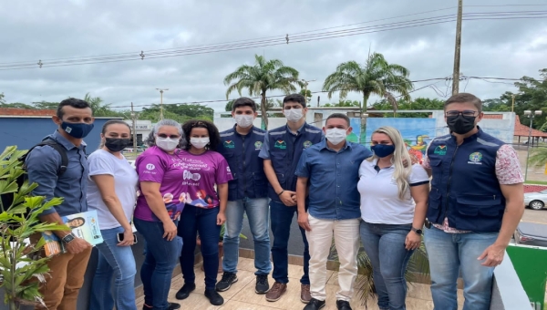 Assis Brasil: Gabinete Itinerante da senadora Mailza se reúne com prefeito Jerry Correia