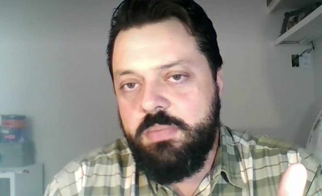 Por unanimidade, médicos do município decidem manter greve por tempo indeterminado