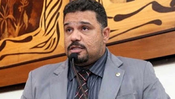 Deputado Whendy Lima tem melhora e é transferido para São Paulo, em UTI aérea