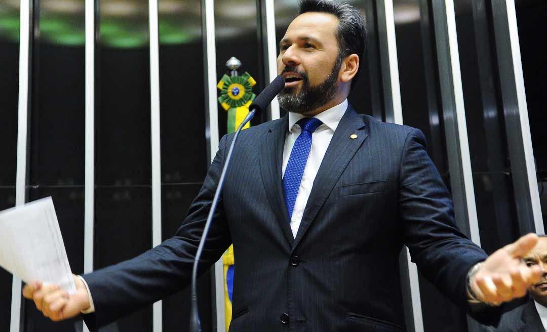 Alan Rick segue como o preferido dos eleitores entre os nomes do grupo de Gladson Cameli para o Senado