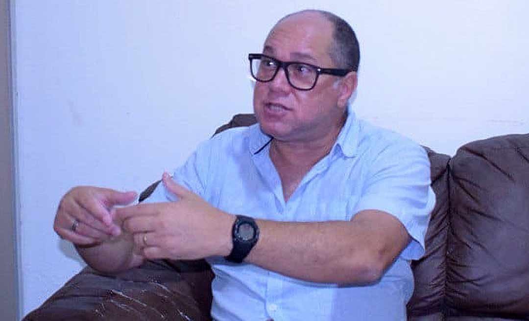 A democracia em crise e o PSOL do professor Nilson Euclides