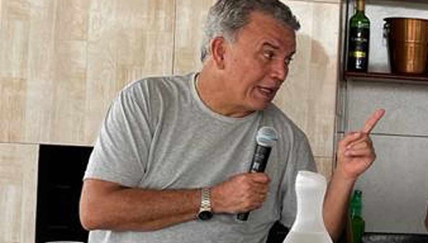 “Iremos ganhar a eleição”, diz Petecão ao questionar pesquisa Fieac