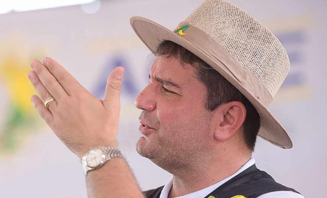 “Mais responsabilidade e humildade”, diz Cameli sobre favoritismo em pesquisa