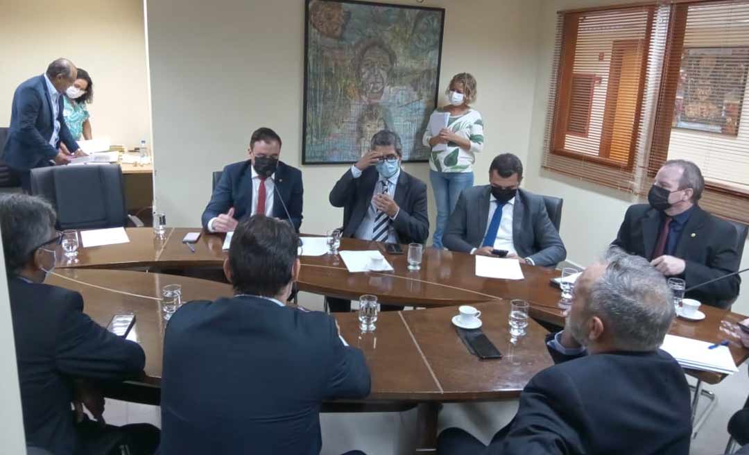 Comissões da Aleac aprovam PL do abono do Fundeb; texto vai ao plenário amanhã