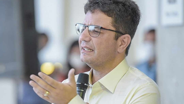 Uso de máscara pode deixar de ser obrigatório a partir de 1º de janeiro, diz governador