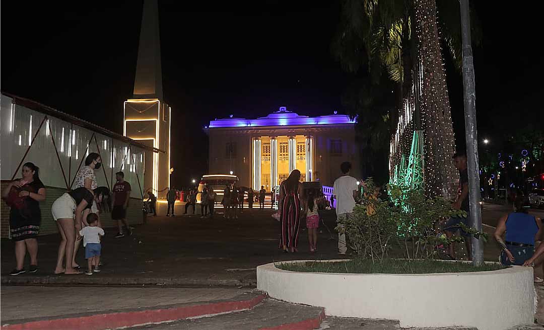 Decoração Natalina será inaugurada nesta segunda-feira pelo governo do Estado