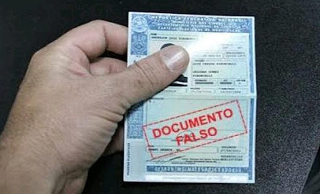 Polícia Civil prende homem após apresentar CNH falsa em delegacia de Acrelândia