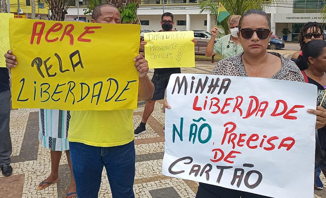 Grupo que protesta contra exigência do passaporte no Acre fala em “ratos de laboratório, AVC e trombose”
