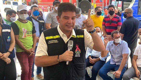 Governo vai exigir carteira de vacinação para atualização cadastral de servidores