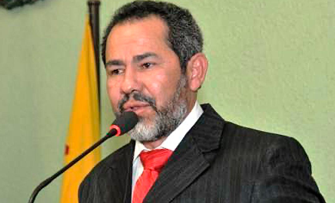 "Foi uma traição com o povo de Tarauacá", declara sindicalista sobre aumento de salários e diarias de prefeita, secretários e vereadores